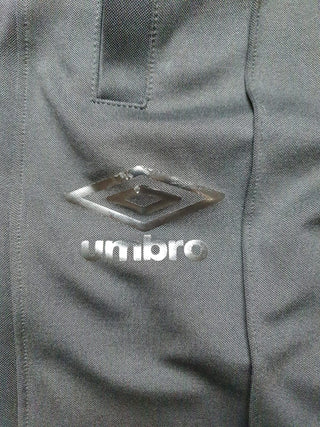 Umbro Track Pants „mitknöpfen“